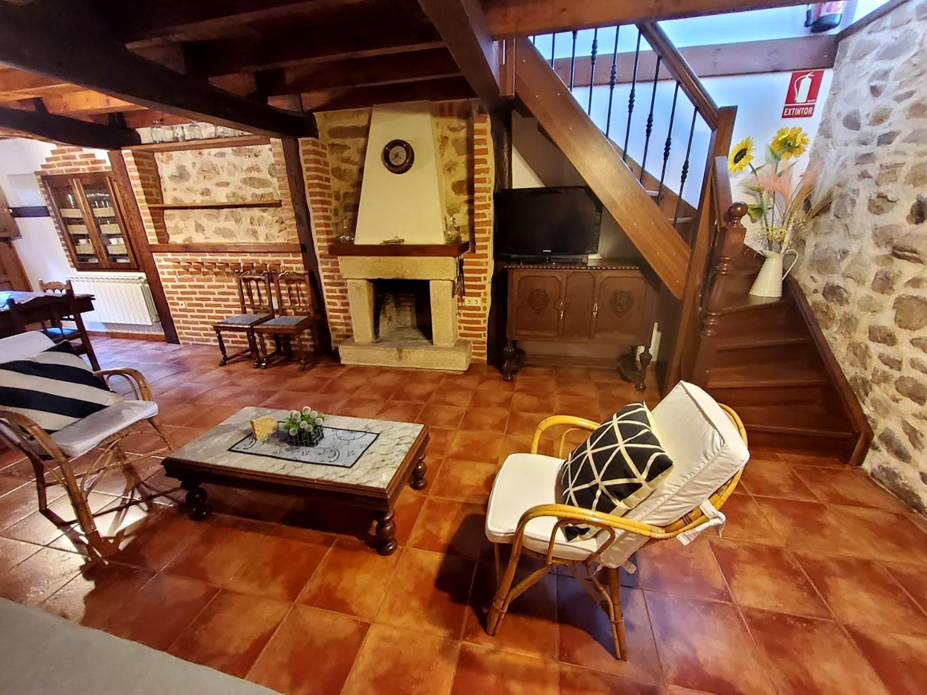 Apartamentos Rurales La Tabla Alles ภายนอก รูปภาพ